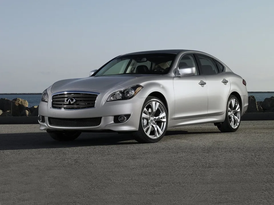 Infiniti M, IV, Sedan