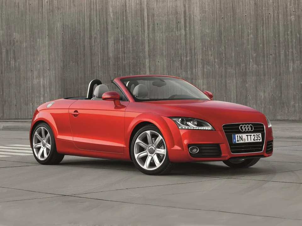 Audi TT, II (8J) Рестайлинг, Родстер
