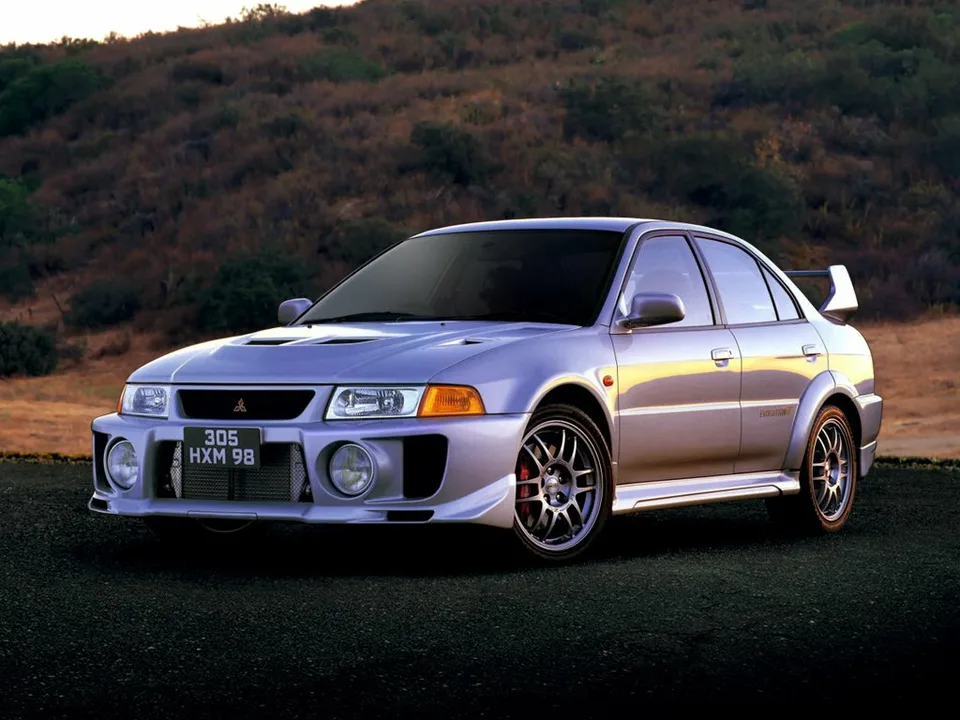 Mitsubishi Lancer Evolution, Generation 5, Sedan