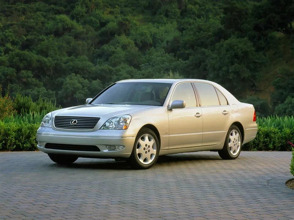 Lexus LS, III, Седан