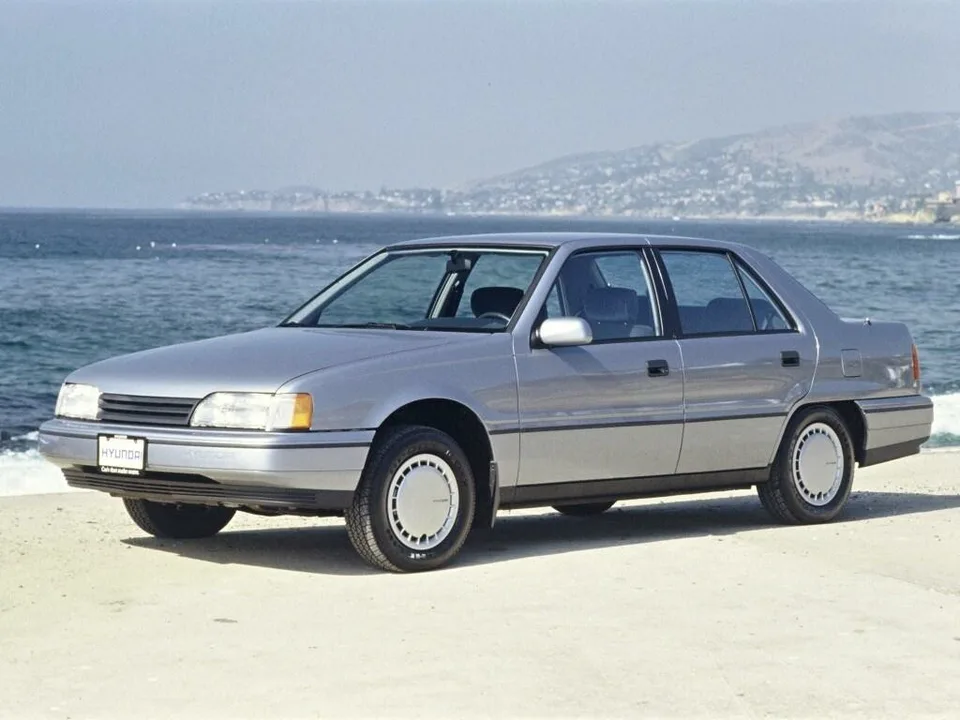 Hyundai Sonata, Generation 2, Y2, Sedan