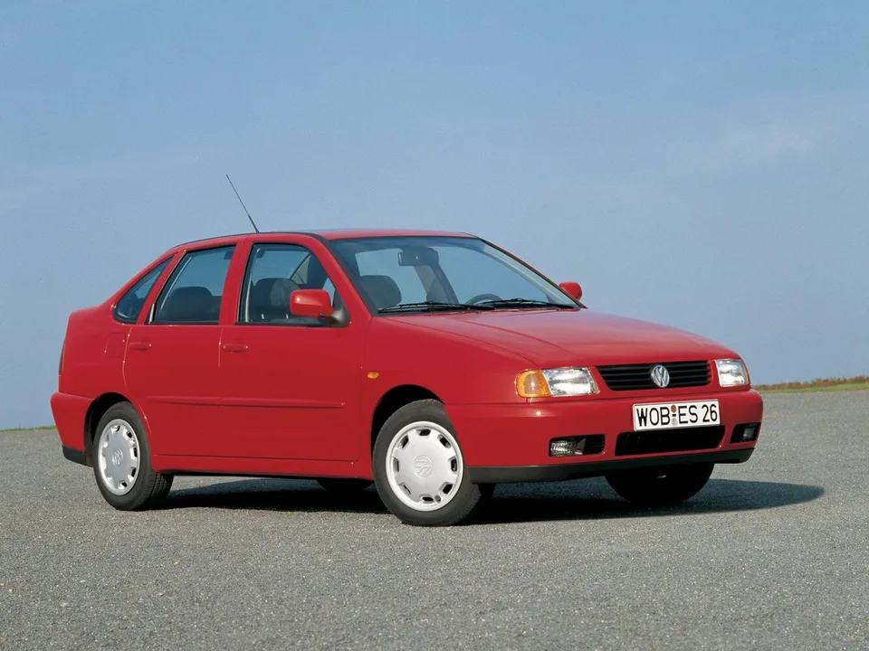 Volkswagen Polo, Generation 3, Mk3, Sedan