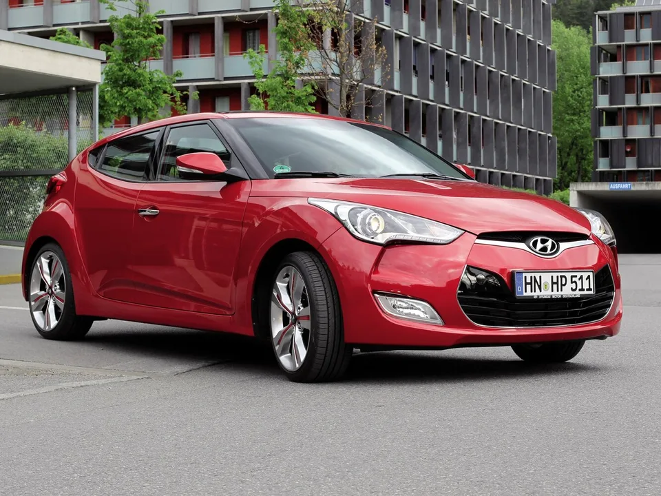 Hyundai Veloster, Generation 1, 5-door hatchback