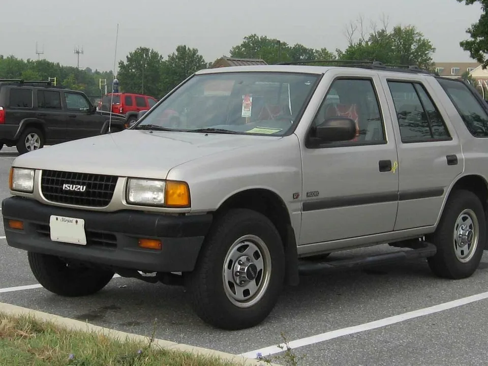 Isuzu Wizard, II, Crossover / SUV