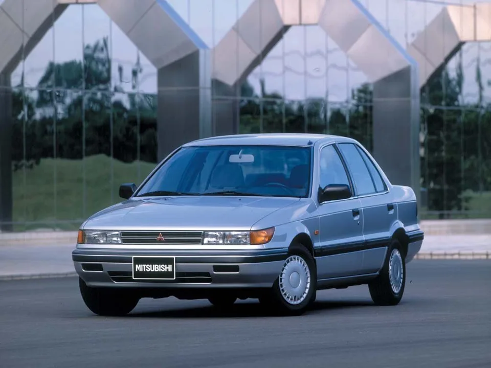 Mitsubishi Lancer, Generation 5, Fiore II, Sedan