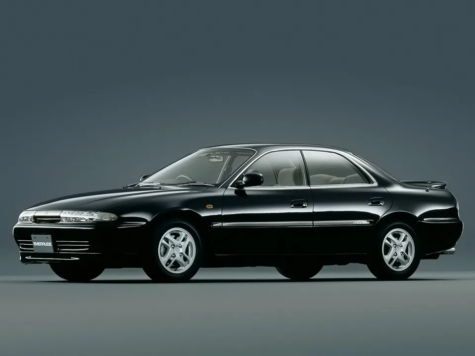 Mitsubishi Emeraude, , Sedan