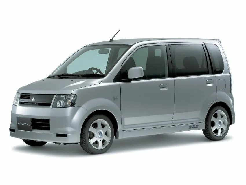 Mitsubishi Ek-sport, Generation 1, 5-door hatchback