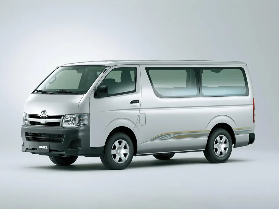 Toyota Hiace, 5 поколение, H200, Минивэн
