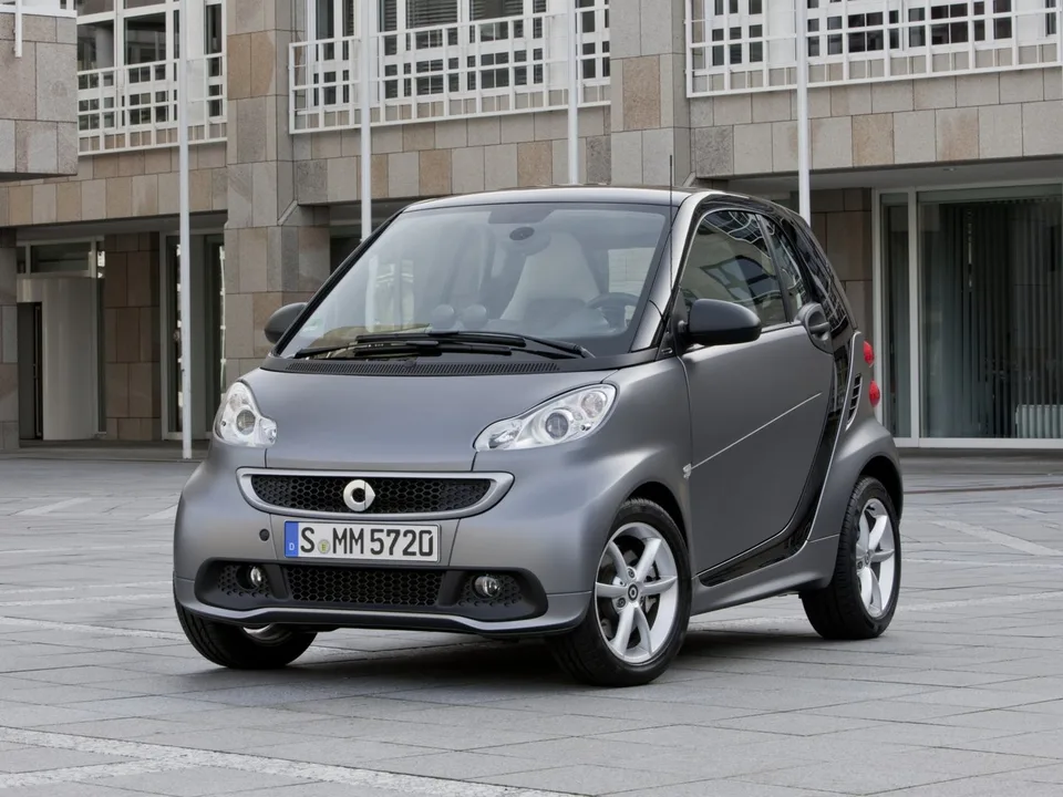 Smart Fortwo, Generation 2, W451, 3-door hatchback