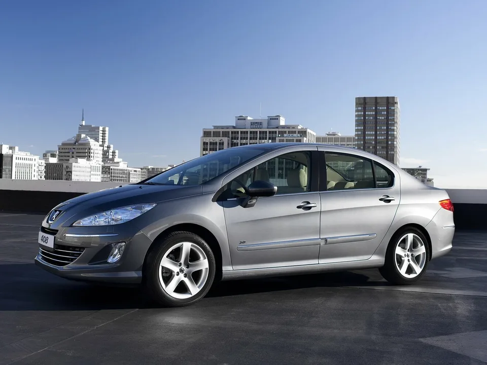 Peugeot 408, Generation 1, Sedan