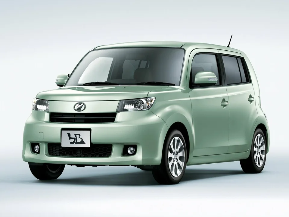 Toyota Bb, II Рестайлинг, Компактвэн