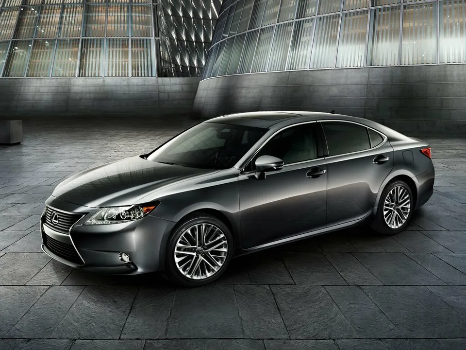 Lexus ES, VI, Sedan