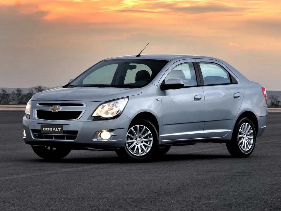 Chevrolet Cobalt, Generation 2, Sedan