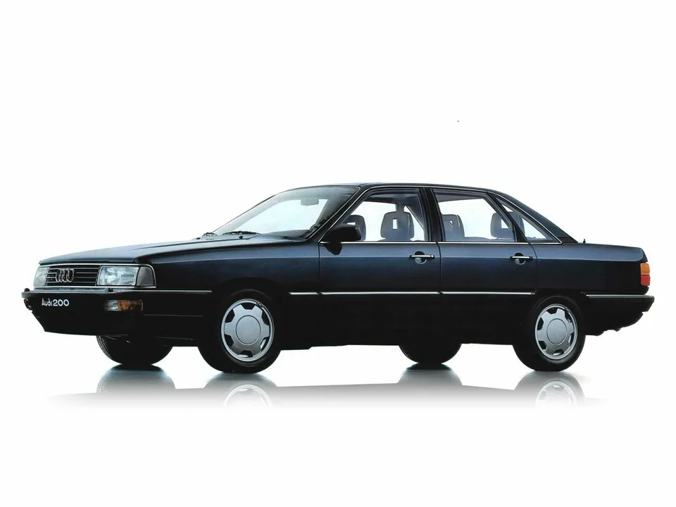 Audi 200, 3 поколение, C3, Седан