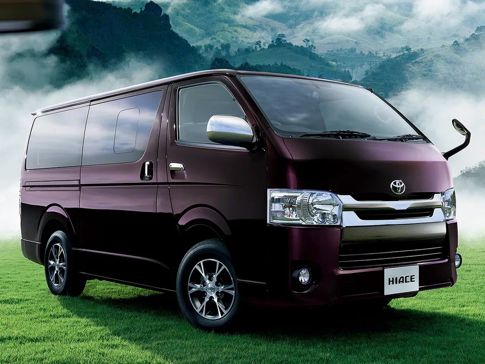 Toyota Hiace, 5 поколение, H200, 2-й рестайлинг, Минивэн