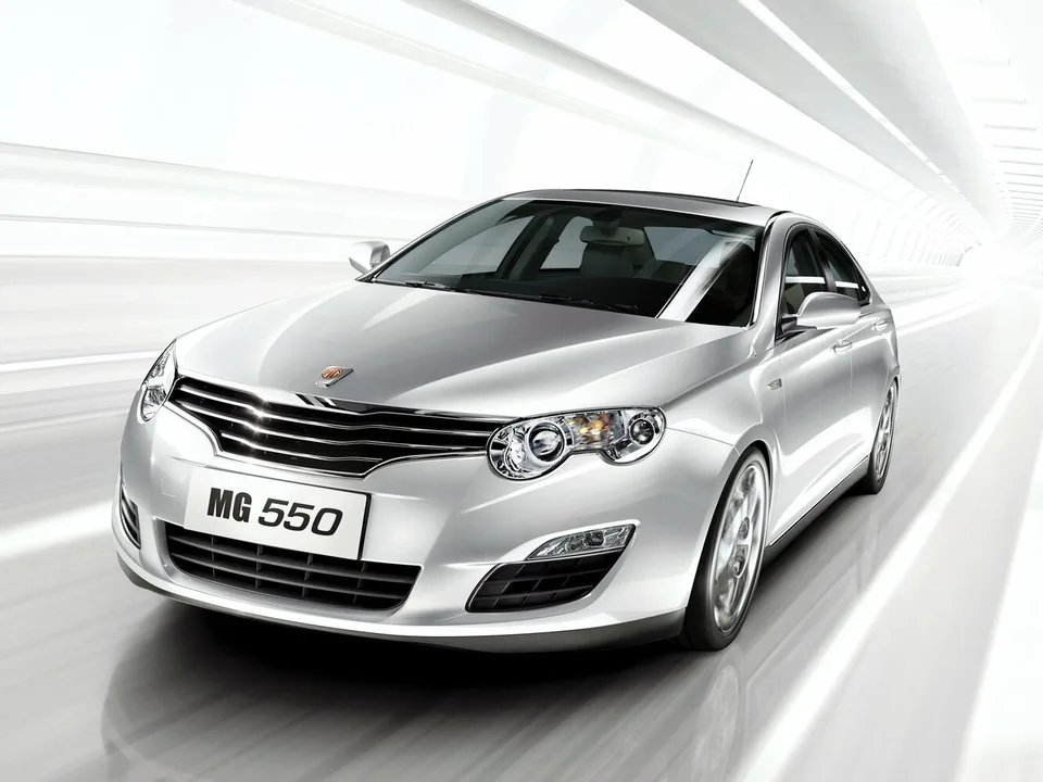 MG 550, I, Sedan