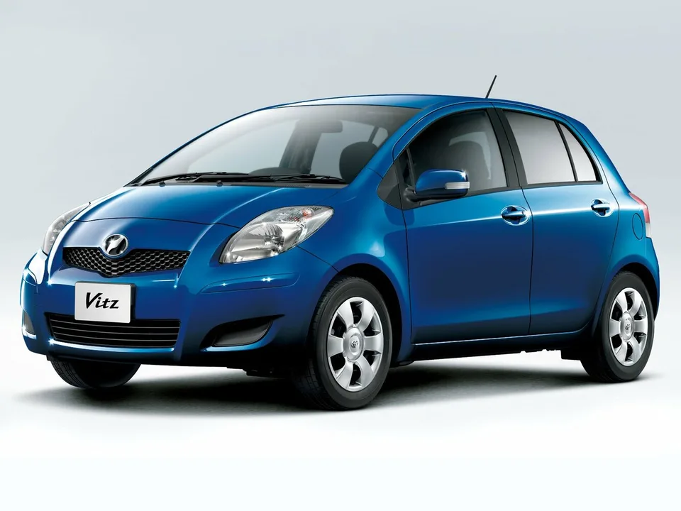 Toyota Vitz, 2 поколение, XP90, Хэтчбек, 5 дверей
