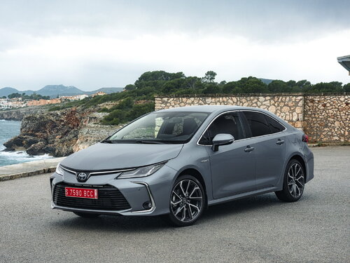Toyota Corolla, 12 поколение, E210, Седан