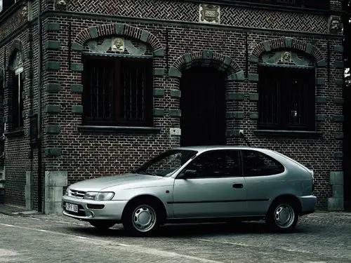 Toyota Corolla, 7 поколение, E100, Хэтчбек, 3 двери