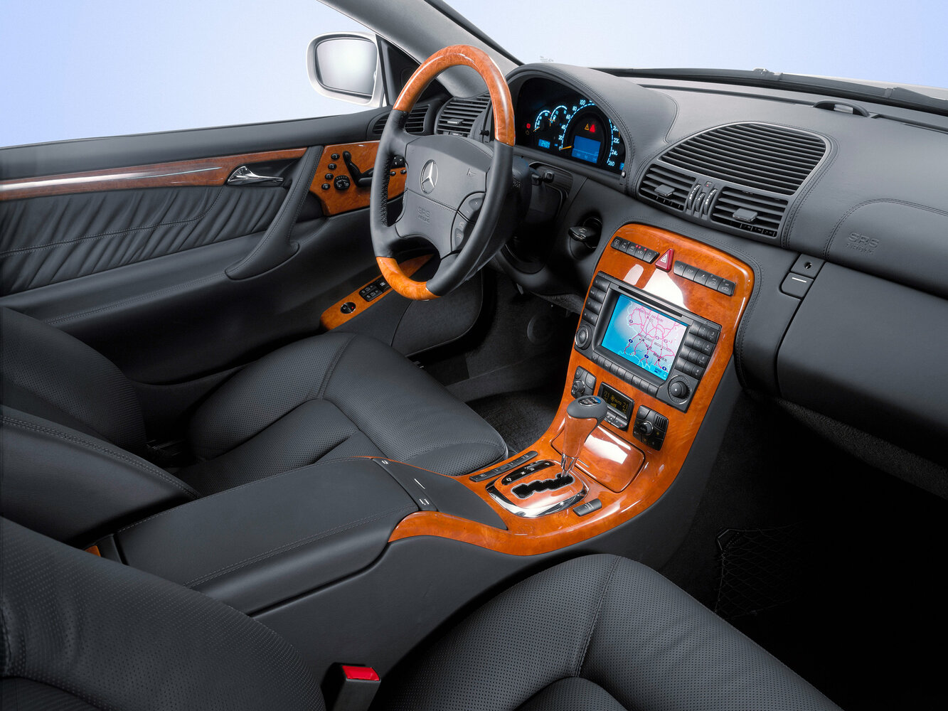 Mercedes-Benz CL-Класс, II (C215) Рестайлинг, 2002–2006, Купе-хардтоп: Передняя часть салона