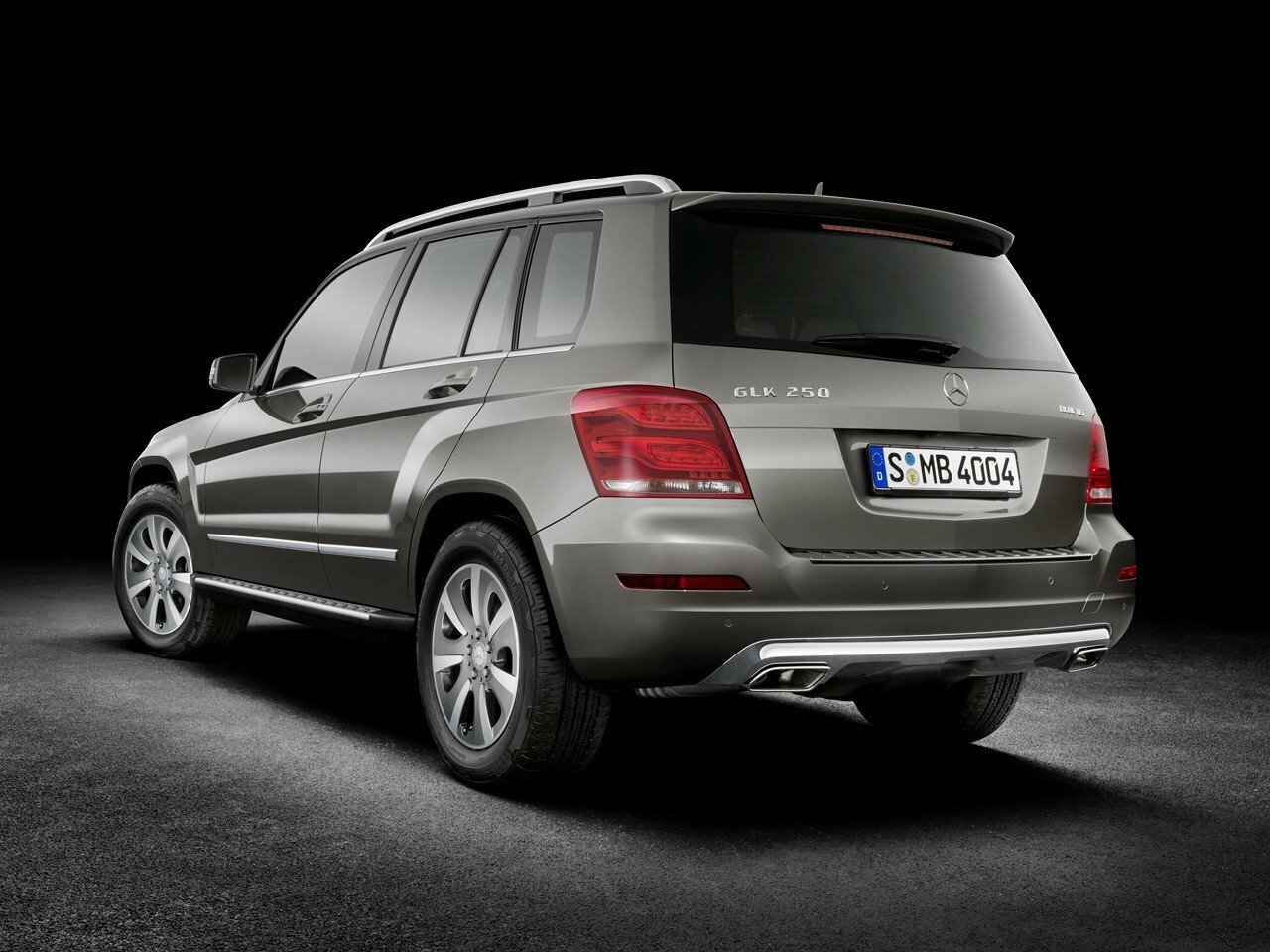 Mercedes-Benz GLK-Класс, I (X204) Рестайлинг, 2012–2015, Внедорожник 5 дв.: Вид сзади в три четверти