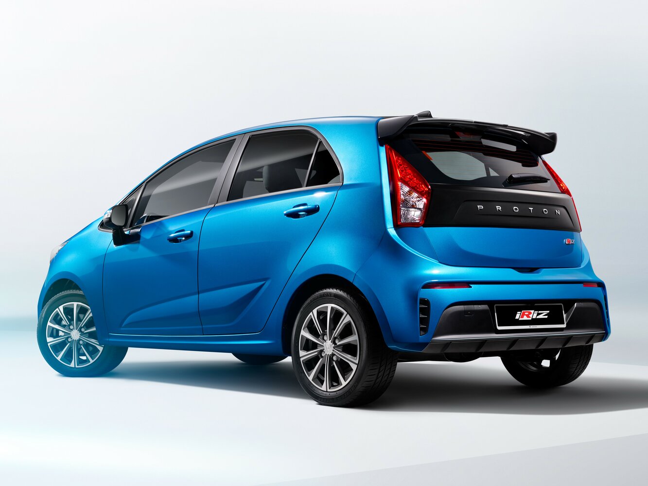 Proton Iriz, I Рестайлинг 2, 2019–2021, Хэтчбек 5 дв.: Вид сзади в три четверти