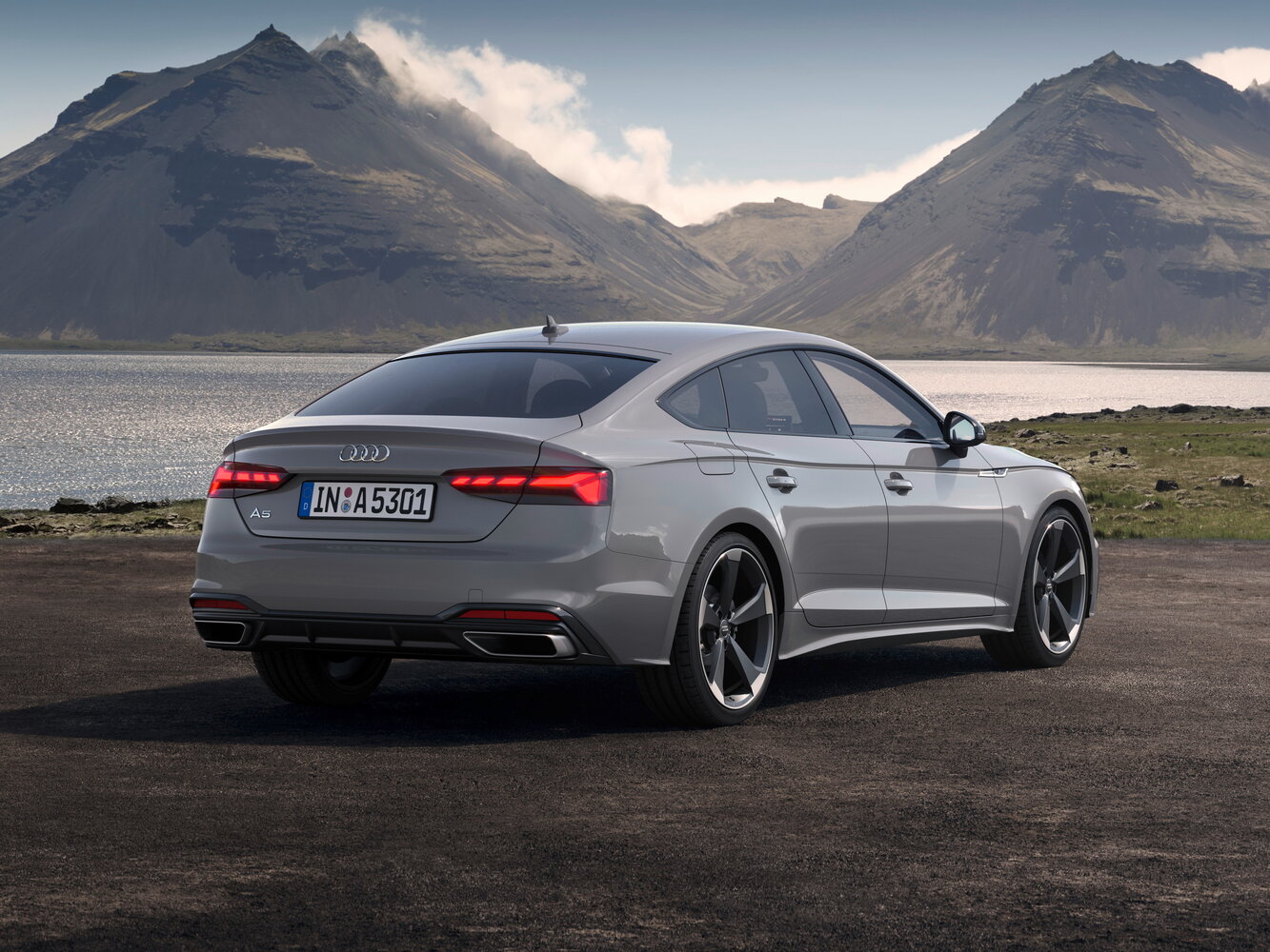 Audi A5, II (F5) Рестайлинг, 2019–2025, Лифтбек Sportback: Вид сзади в три четверти