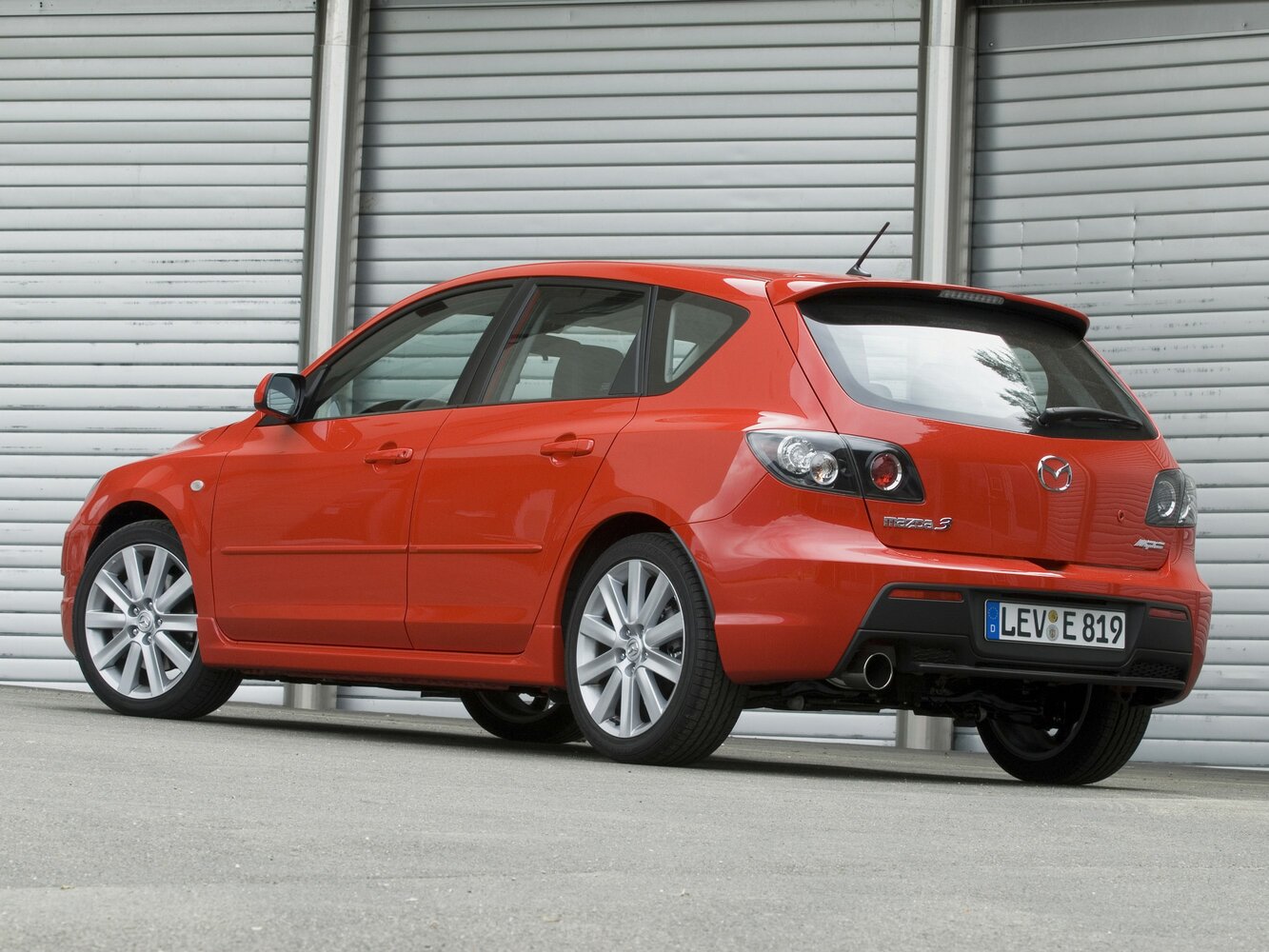 Mazda 3 MPS, I, 2006–2009, Hatchback 5 door: Rear three-quarter view