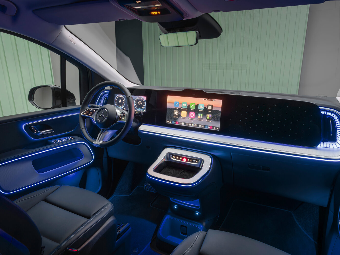 Mercedes-Benz VLE, , 2026–2026, Минивэн: Передняя часть салона
