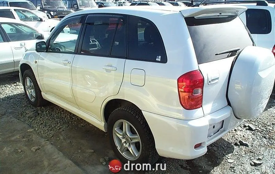 Toyota RAV4, Generation 2, XA20, Japan, 05.2000 - 07.2003: generation photograph 17829