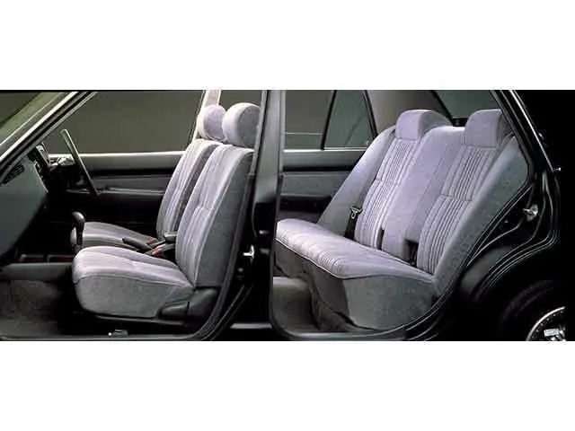 Toyota Crown, 10 поколение, XS10, Седан, Япония, 12.1995 - 05.2017: фото поколения 12
