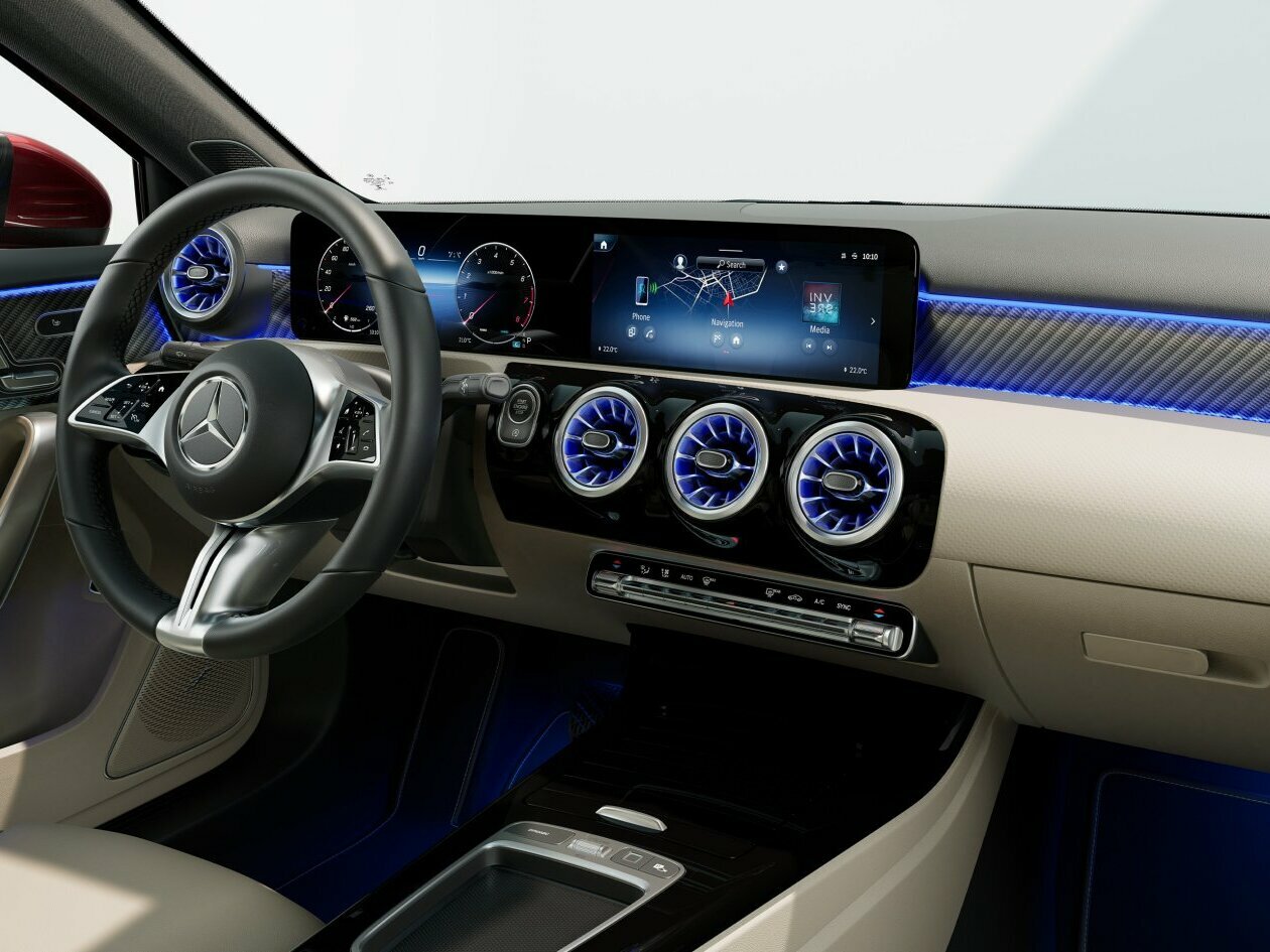 Mercedes-Benz A-Класс, IV (W177) Рестайлинг, 2022–2026, Седан: Передняя часть салона