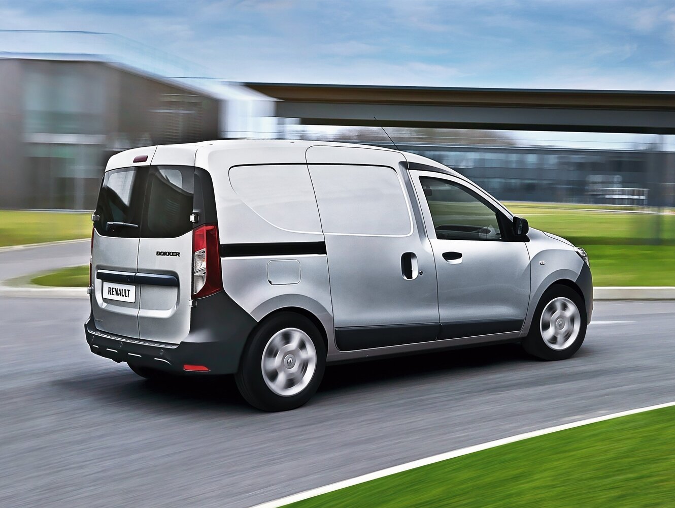Renault Dokker, I, 2012–2021, Фургон: Вид сзади в три четверти