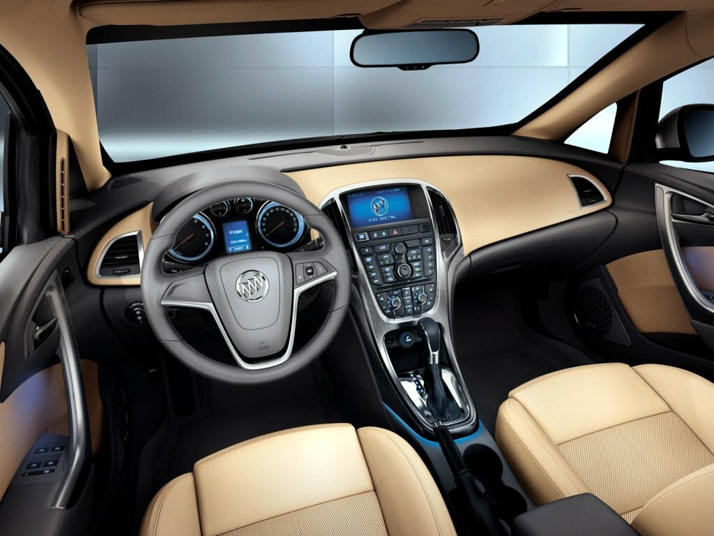 Buick Excelle, II, 2009–2015, Sedan GT: Front cabin