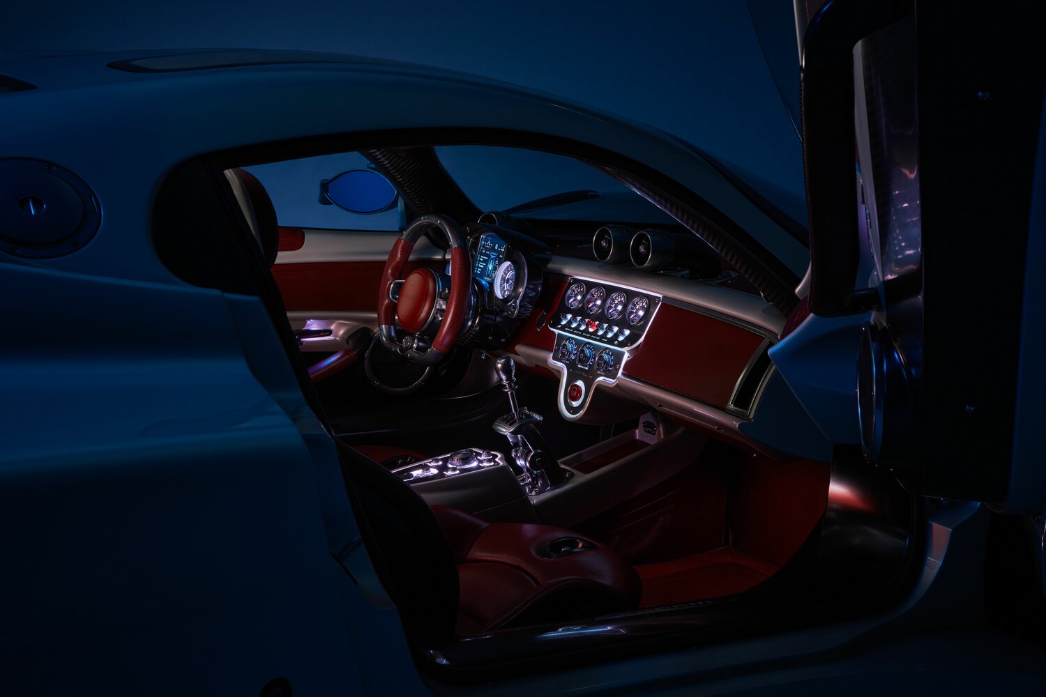 Pagani Utopia, , 2022–2026, Купе: Передняя часть салона