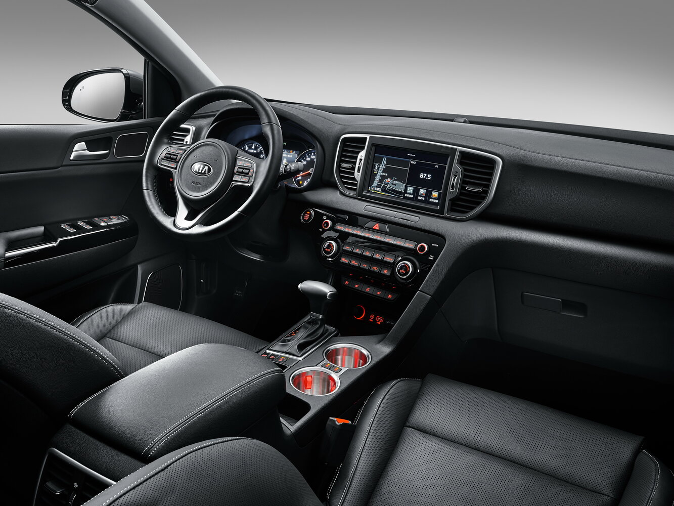Kia KX5, I, 2016–2018, Внедорожник 5 дв.: Передняя часть салона