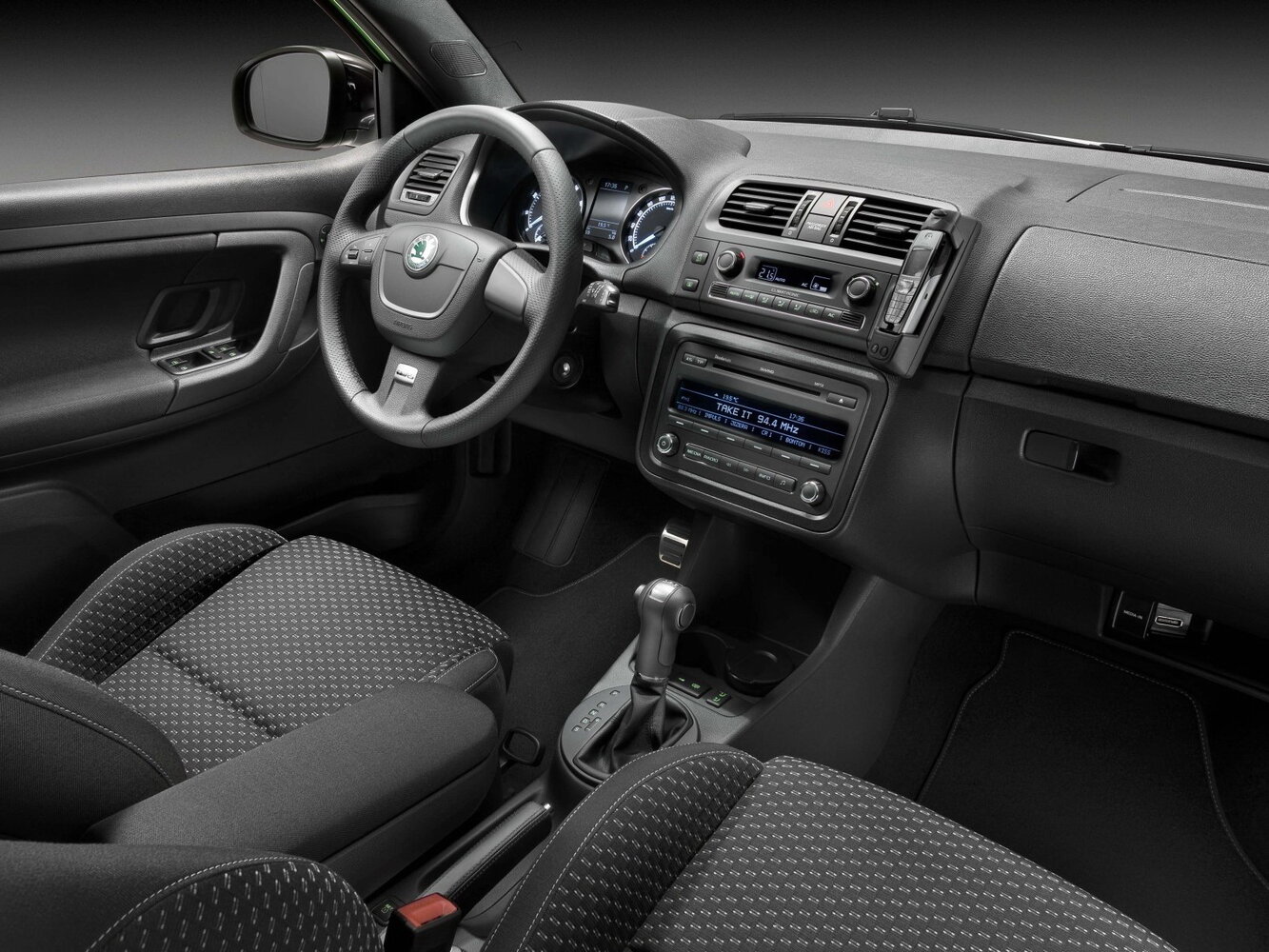 Skoda Fabia RS, II, 2010–2014, Универсал 5 дв.: Передняя часть салона