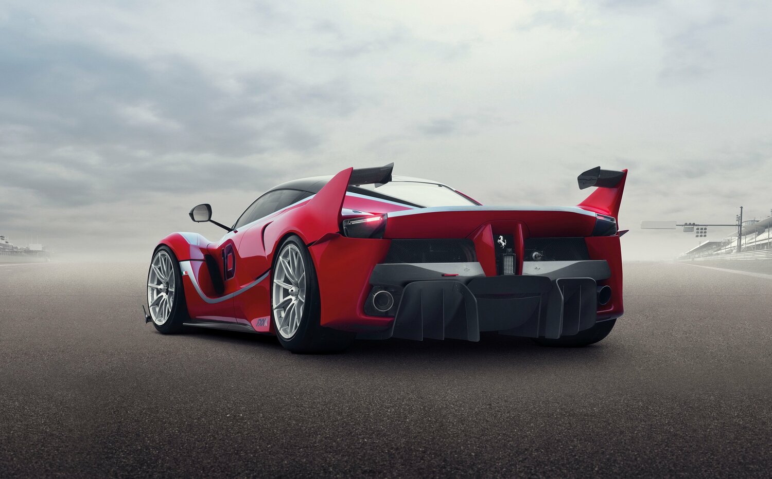 Ferrari FXX K, , 2015–2017, Coupe: Rear three-quarter view