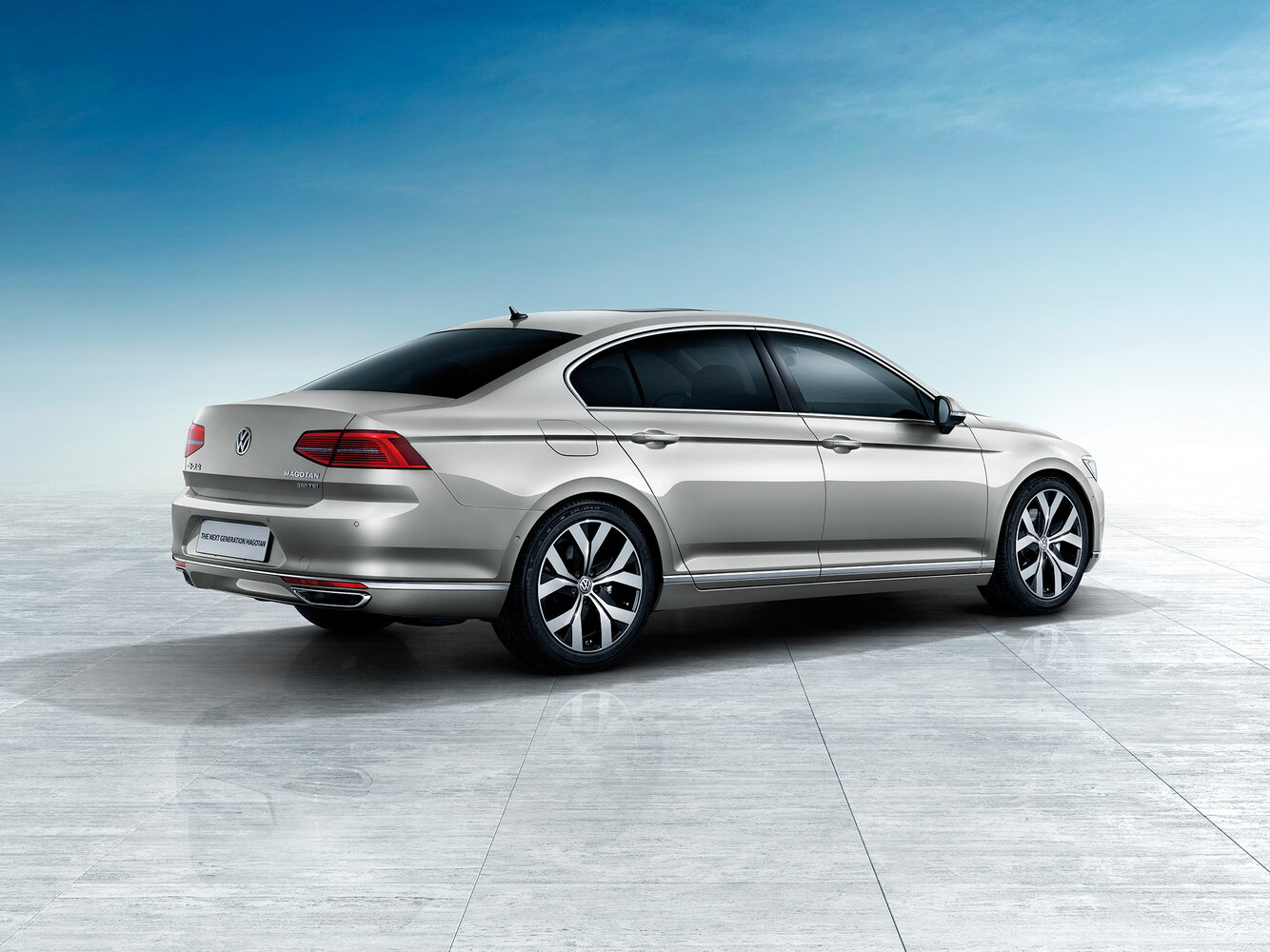 Volkswagen Magotan, B8, 2016–2019, Sedan: Rear three-quarter view