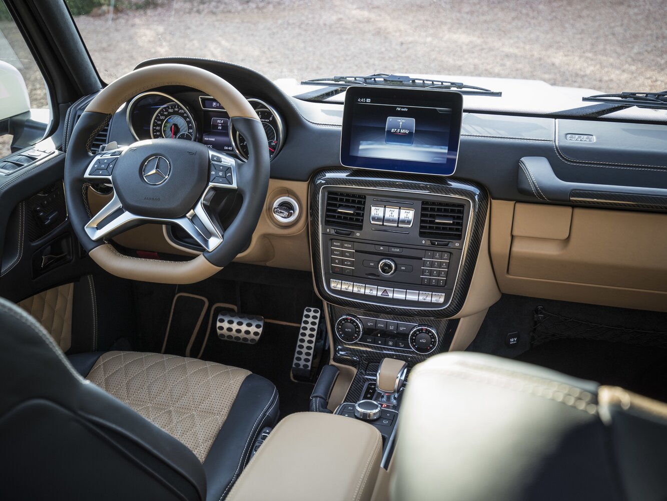 Mercedes-Benz Maybach G 650 Landaulet, I, 2017–2023, SUV open-top: Front cabin