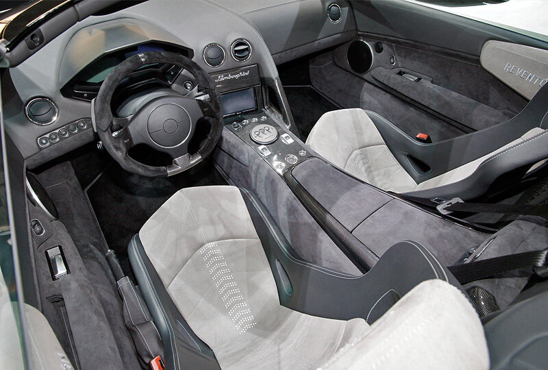 Lamborghini Reventon, , 2007–2010, Родстер: Front cabin