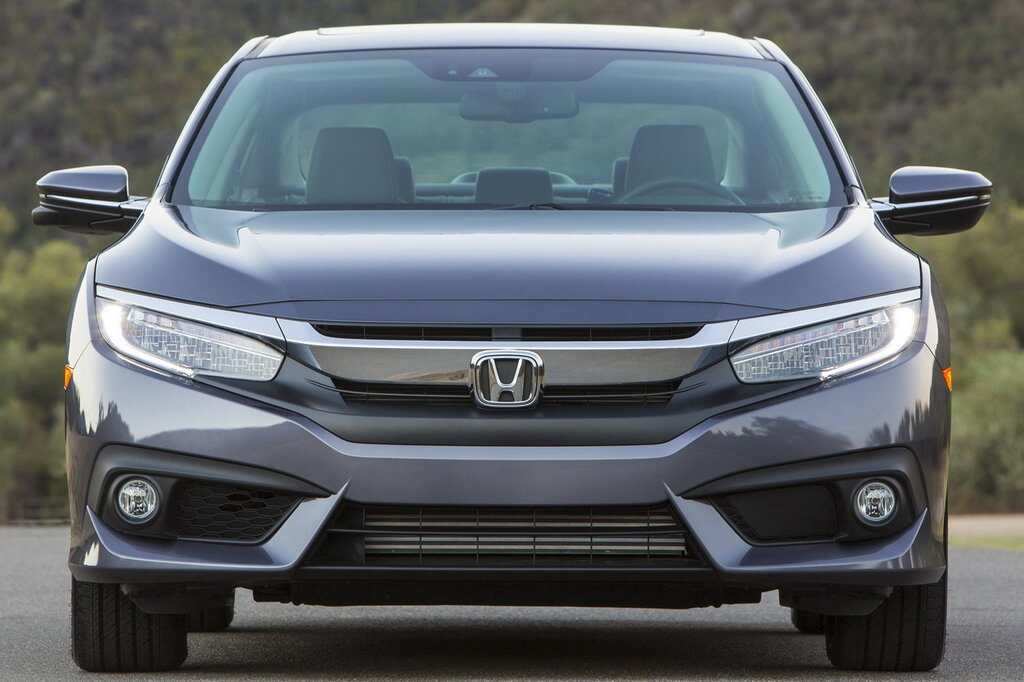 Honda Civic, 10 поколение, FC, Седан, США, 09.2015 - 07.2019: фото поколения 5