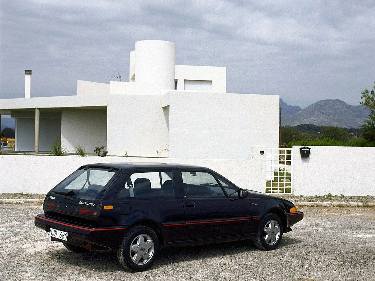 Volvo 480, , 1986–1996, Купе: Вид сзади в три четверти