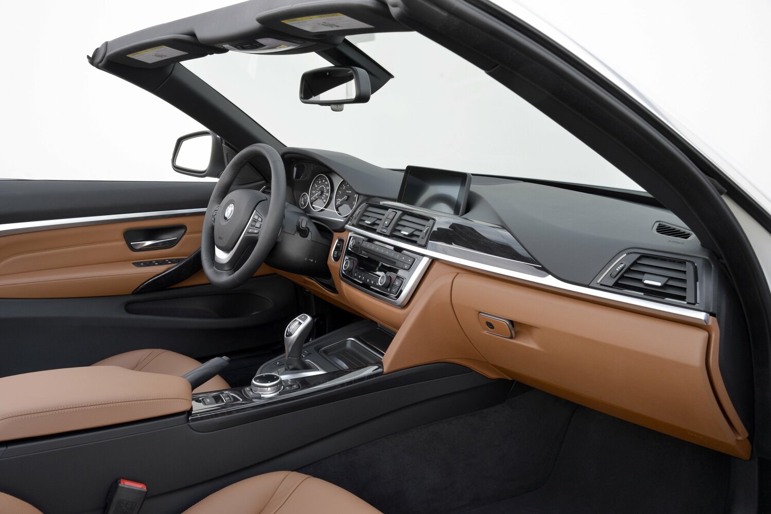 BMW 4 серии, F32/F33/F36, 2013–2017, Кабриолет: Передняя часть салона