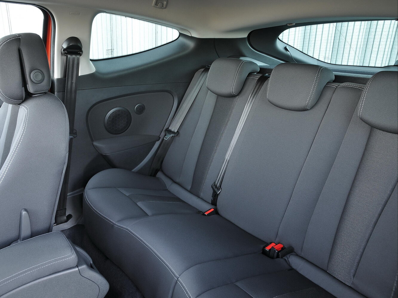 Renault Megane, III, 2008–2014, Hatchback 3 door: Rear cabin