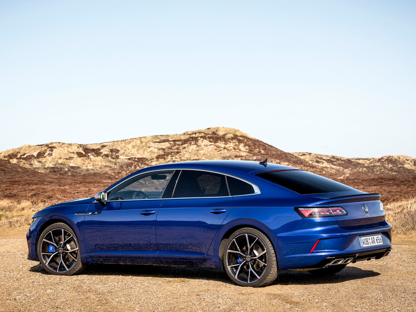 Volkswagen Arteon R, , 2020–2024, Лифтбек: Вид сзади в три четверти