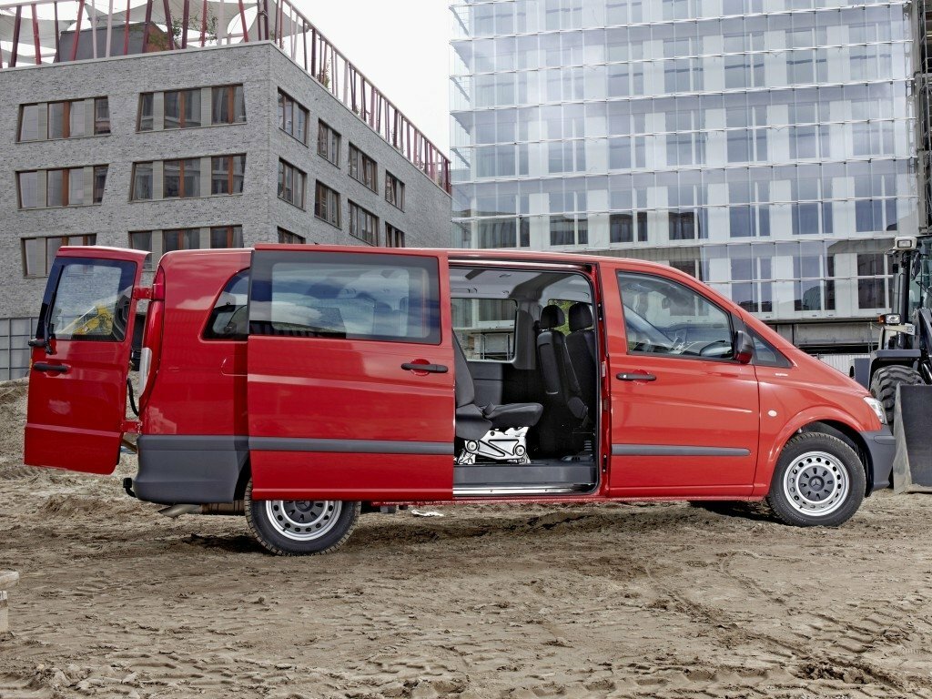 Mercedes-Benz Vito, II (W639) Рестайлинг, 2010–2014, Минивэн L1: Вид сбоку