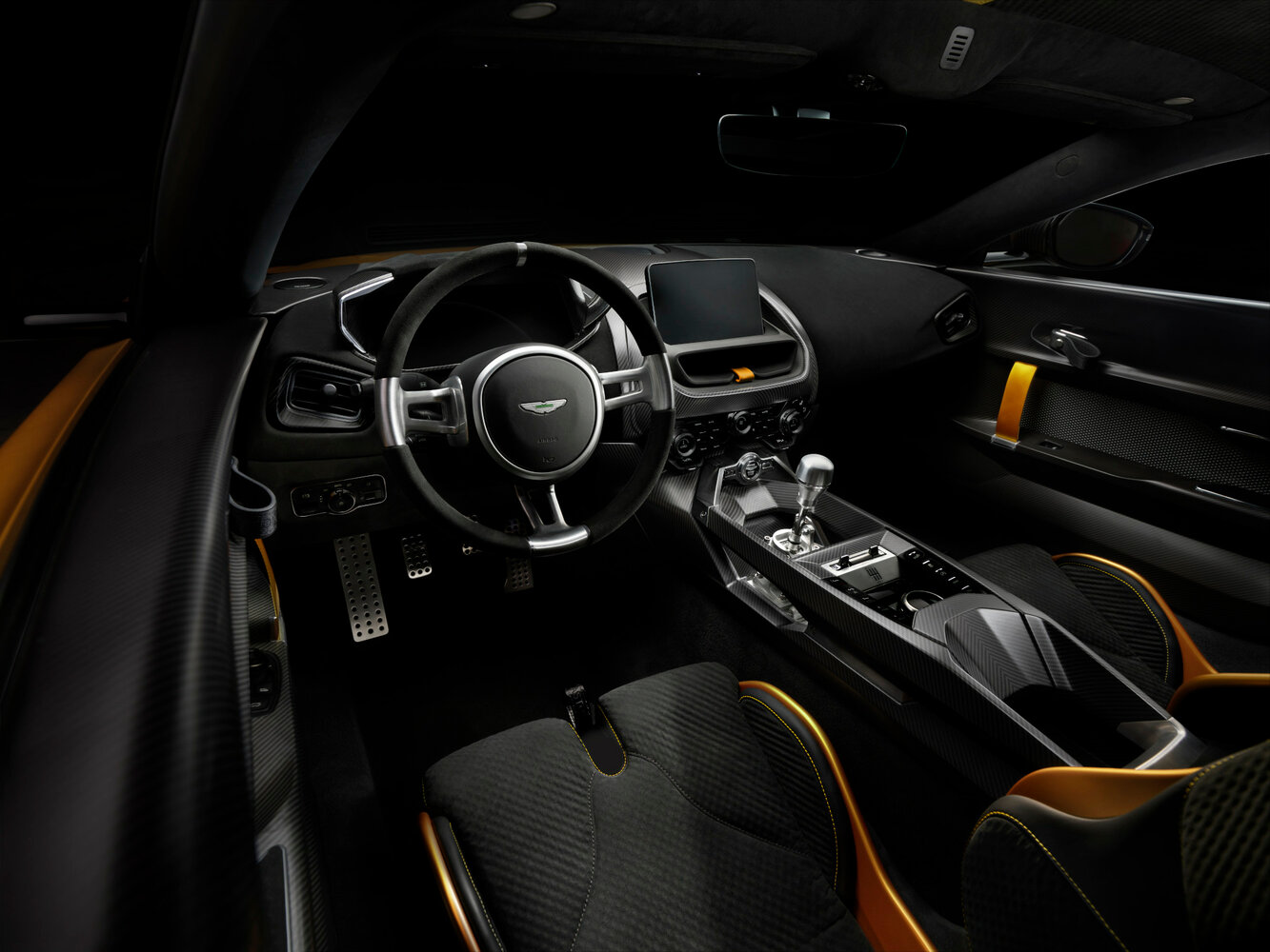 Aston Martin Valiant, , 2024–2026, Купе: Передняя часть салона