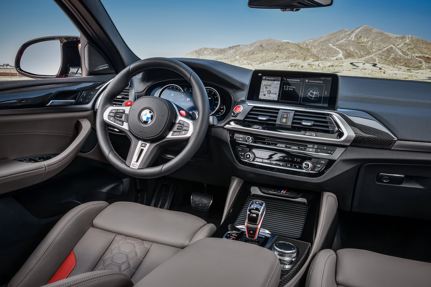 BMW X4 M, I (F98), 2019–2021, Внедорожник 5 дв.: Передняя часть салона