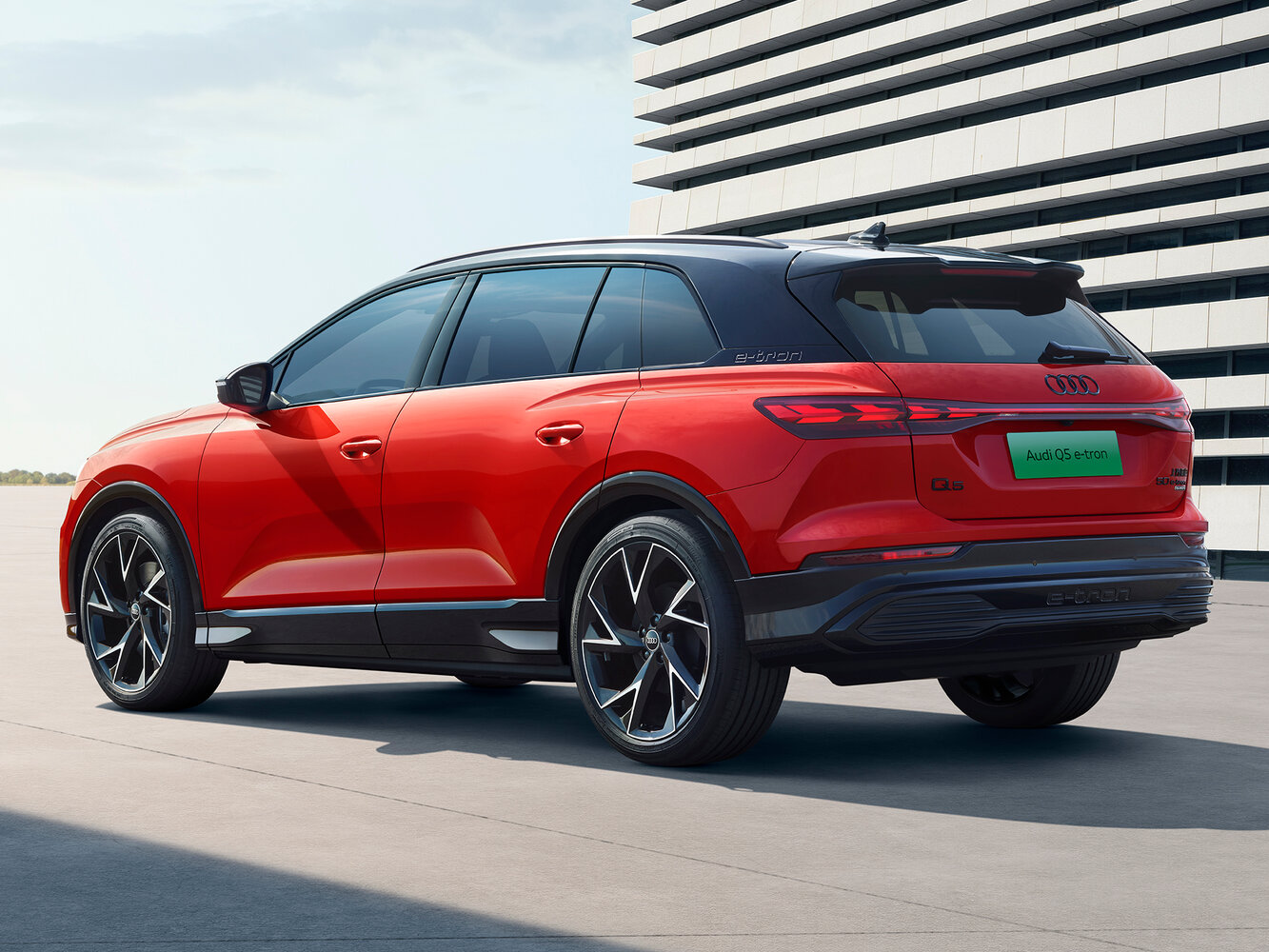 Audi Q5 e-tron, , 2022–2026, SUV 5 door: Rear three-quarter view